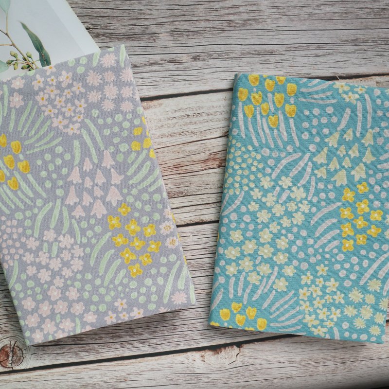 [Blooming Flowers] Two-color book cover, book cover, cloth book cover, adjustable book cover - ปกหนังสือ - ผ้าฝ้าย/ผ้าลินิน 