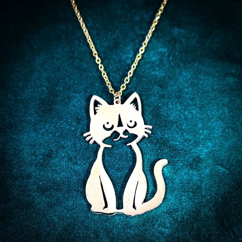 Cute cat shape pendant  : Amore Accessories - 項鍊 - 銅/黃銅 銀色