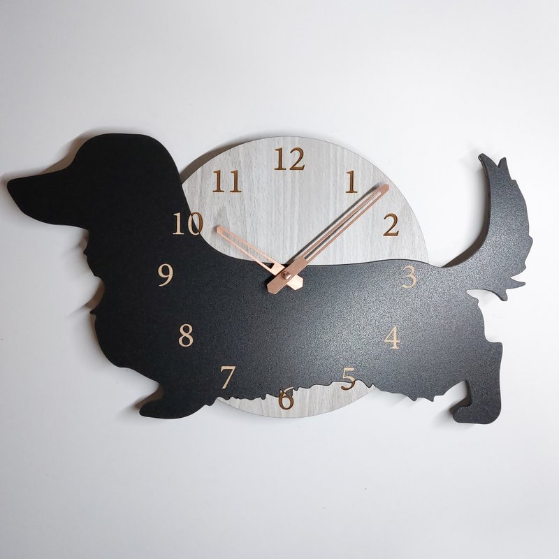 Limited time big discount of 3000 yen off Personalized dog wall clock Dachshund Black Silent clock - นาฬิกา - ไม้ 