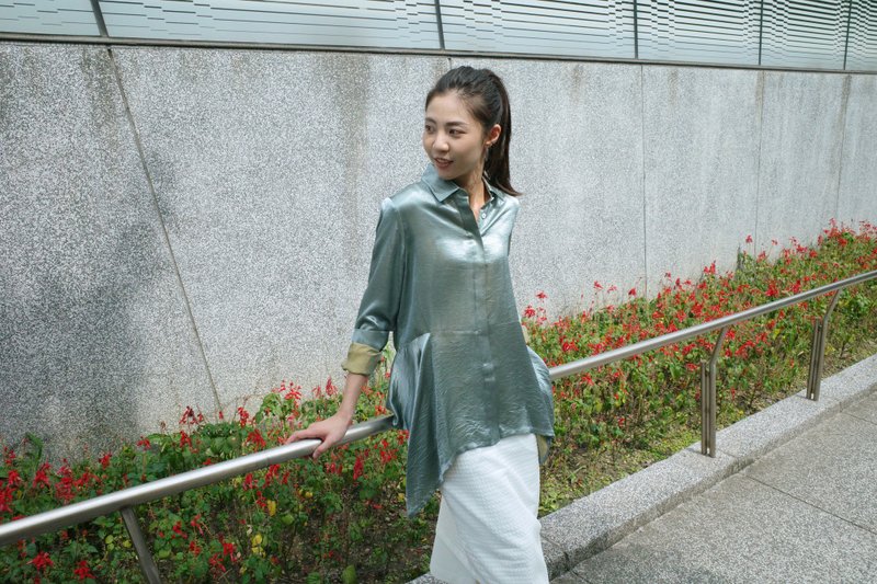UUIN   _ 浮出水面襯衫 - 女上衣/長袖上衣 - 絲．絹 綠色