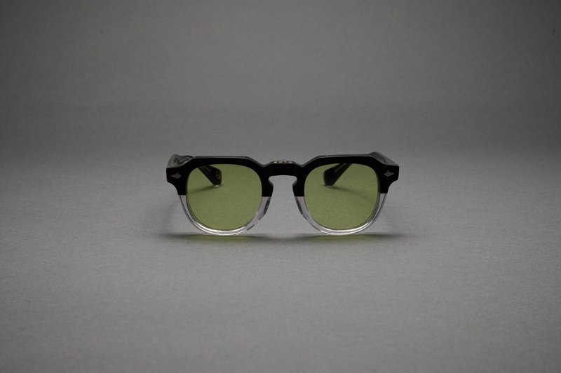 Vatic Vintage Optical Soto Black / Crystal Pure 雙拼 8mm厚切 - 眼鏡/鏡框 - 其他材質 黑色
