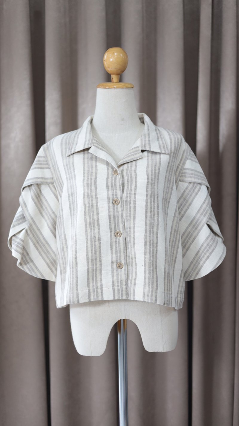 Loom & Leaf - Artisanal Woven Sleeve Shirt - 女襯衫 - 棉．麻 灰色