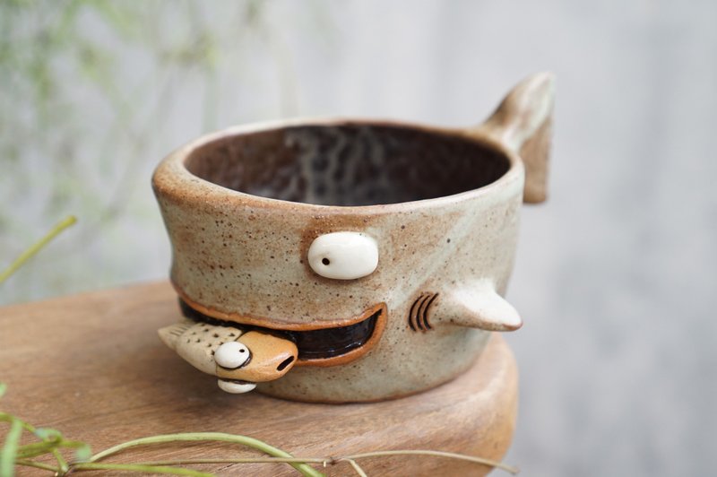 Shark pot , Shark plant pot , Handmade ceramics , pottery - Pottery & Ceramics - Pottery Brown