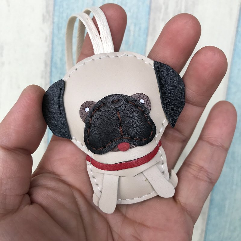 Healing small object beige cute pug dog hand-sewn leather charm small size - พวงกุญแจ - หนังแท้ สีนำ้ตาล