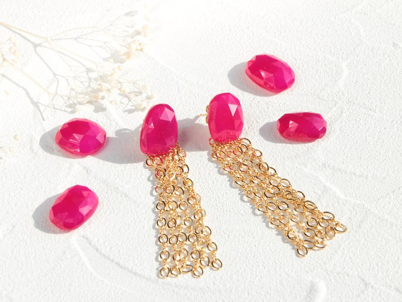 14kgf-Ruby pink chalcedony tassel pierced earrings - ต่างหู - เครื่องเพชรพลอย สึชมพู