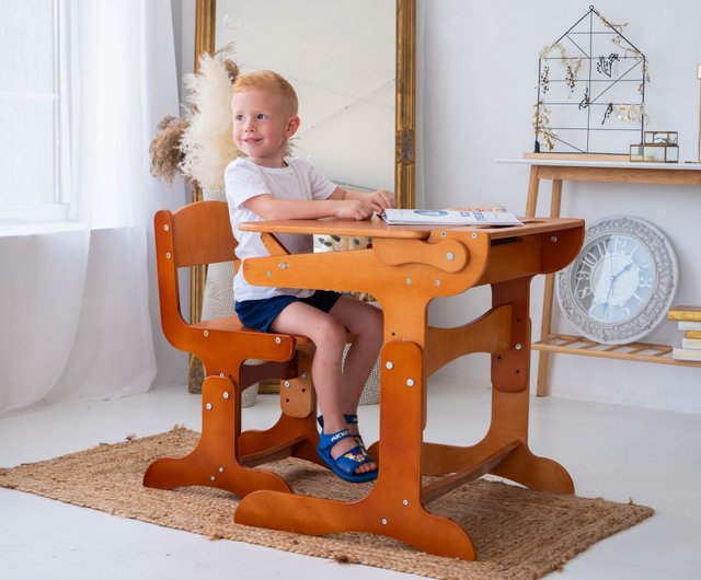 Toddler Desk and Chair - WoodandHearts