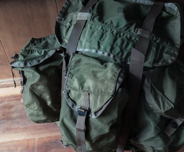 米軍 RUCKSACK TROPICAL フレーム付き69年製 ナム戦 送料無料 リュック