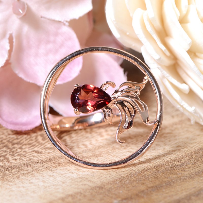Ryukin - Garnet 18K Rose Gold Plated Silver Ring - แหวนทั่วไป - เครื่องเพชรพลอย สีแดง