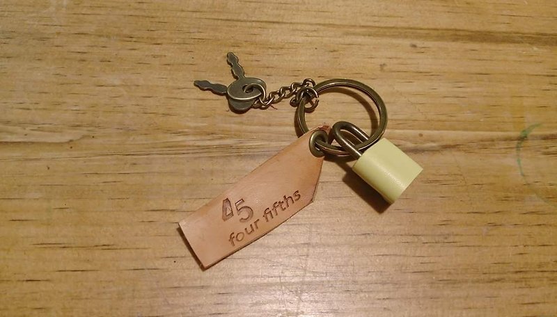 Lock key ring - ที่ห้อยกุญแจ - หนังแท้ 