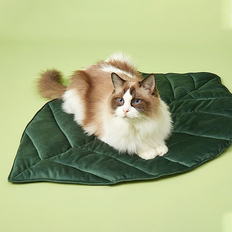 【FOFOS】犬猫兼用!落ち葉型ペットマット - 寝具 - その他の素材 