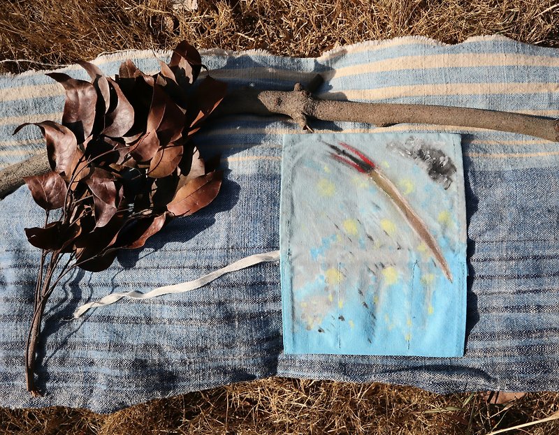 [Yu Ling Hui] Purely hand-painted canvas tableware eco-friendly bag I can be used as a pencil case - Pencil Cases - Cotton & Hemp 