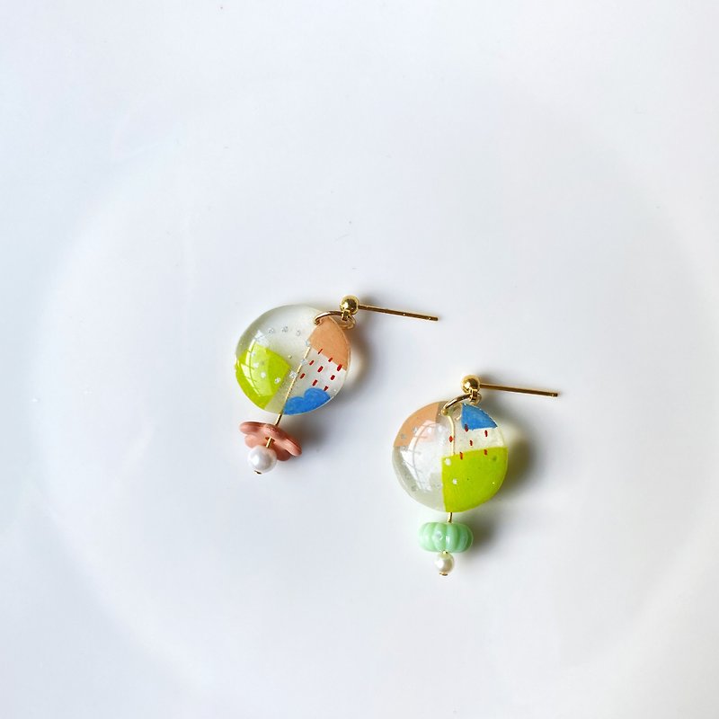 Go together for travel clip/pin earrings - Earrings & Clip-ons - Resin Multicolor