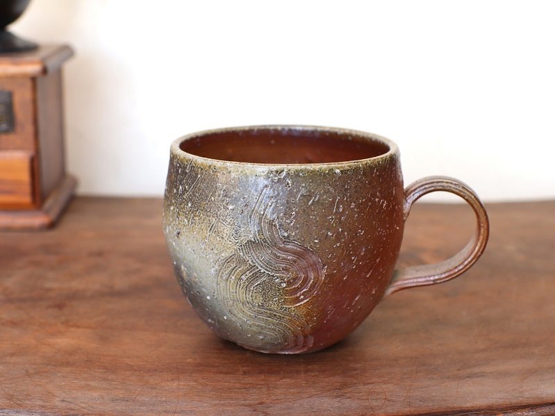 Bizen ware coffee cup (round) wave c4-100 - Mugs - Pottery Brown