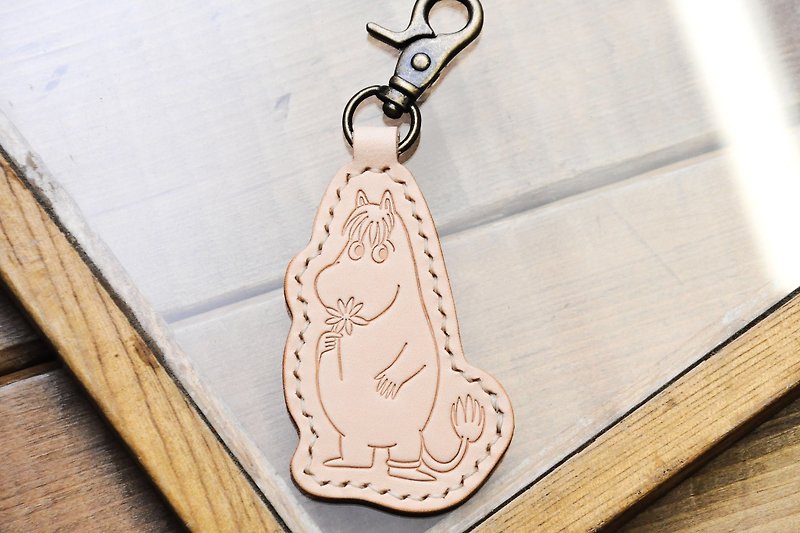 #Finished product manufacturing MOOMIN x Hong Kong-made leather Koni key ring natural color officially authorized Kerr - ที่ห้อยกุญแจ - หนังแท้ สีกากี