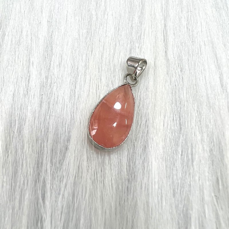 冰種紅紋石吊墜 | 水晶 | 吊墜 | 水晶吊墜 | 水晶飾物 - 項鍊 - 水晶 紅色