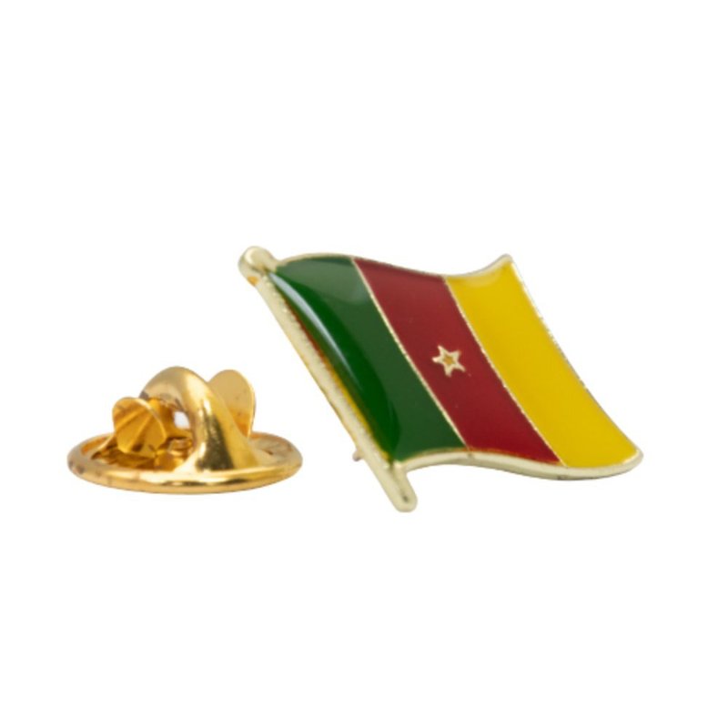 Cameroon Cameroon Flag Chest Emblem Flag Jewelry Flag Pin National Jewelry Popular Going Abroad - เข็มกลัด - วัสดุอื่นๆ หลากหลายสี
