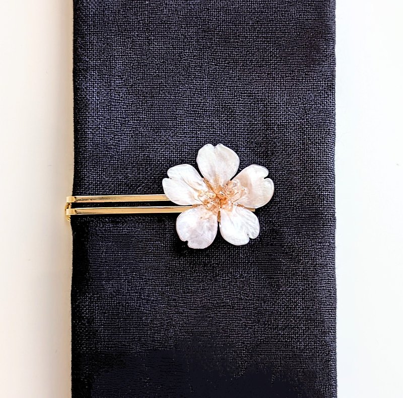 Real Cherry Blossom Necktie pin. One-and-only, precious gift from nature. - Ties & Tie Clips - Resin Pink