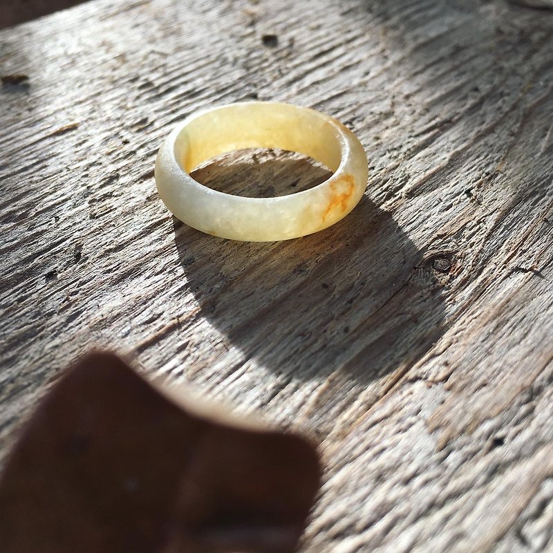 【Lost and find】Old Shop Frosted Burmese Yellow Jade Ring 18.8 - General Rings - Gemstone Yellow