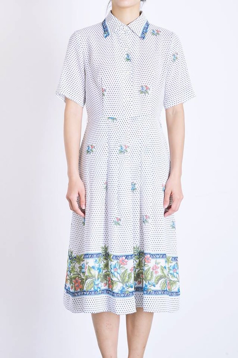 《Vintage dress》點點小花洋裝 VD211 - 連身裙 - 聚酯纖維 白色