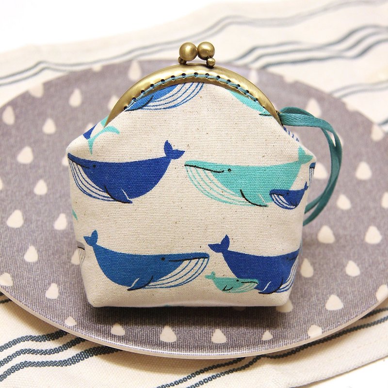 Rolia's hand made blue whale mouth gold pack - Coin Purses - Cotton & Hemp Multicolor