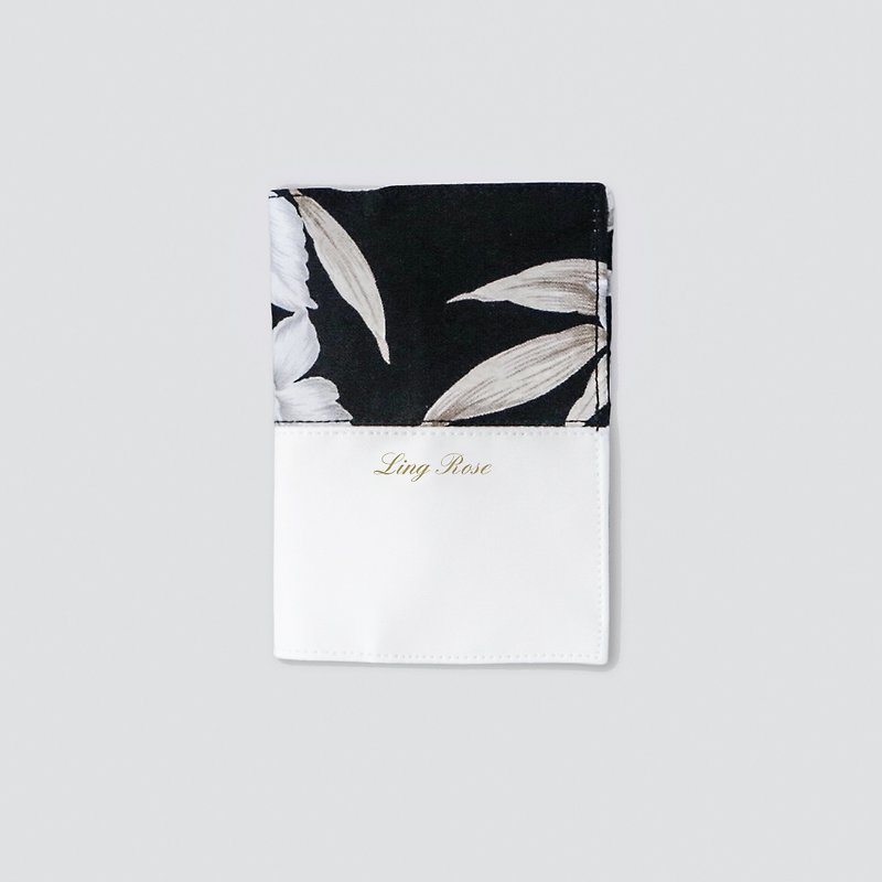 [Exclusive order] Hot stamping name and name leather stitching floral cloth travel passport holder - ที่เก็บพาสปอร์ต - ผ้าฝ้าย/ผ้าลินิน สีดำ