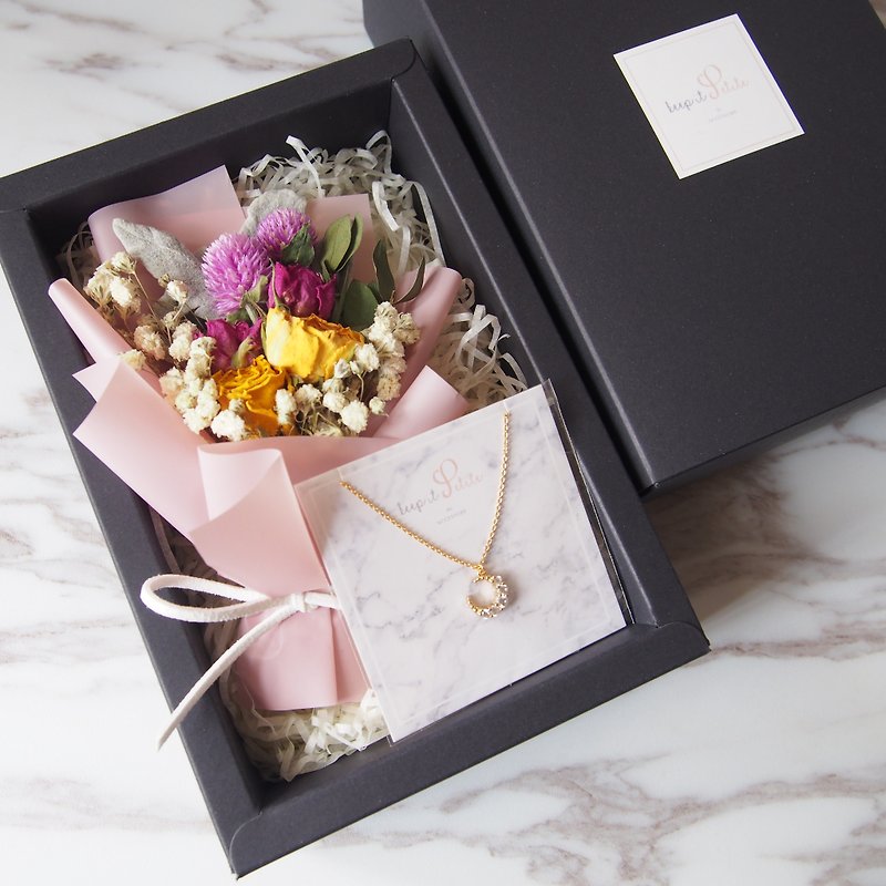 [Warm Bouquet Gift Set] Mini Dry Bouquet (Pink) + Zircon Moon Necklace Mother's Day - สร้อยคอ - โลหะ สึชมพู