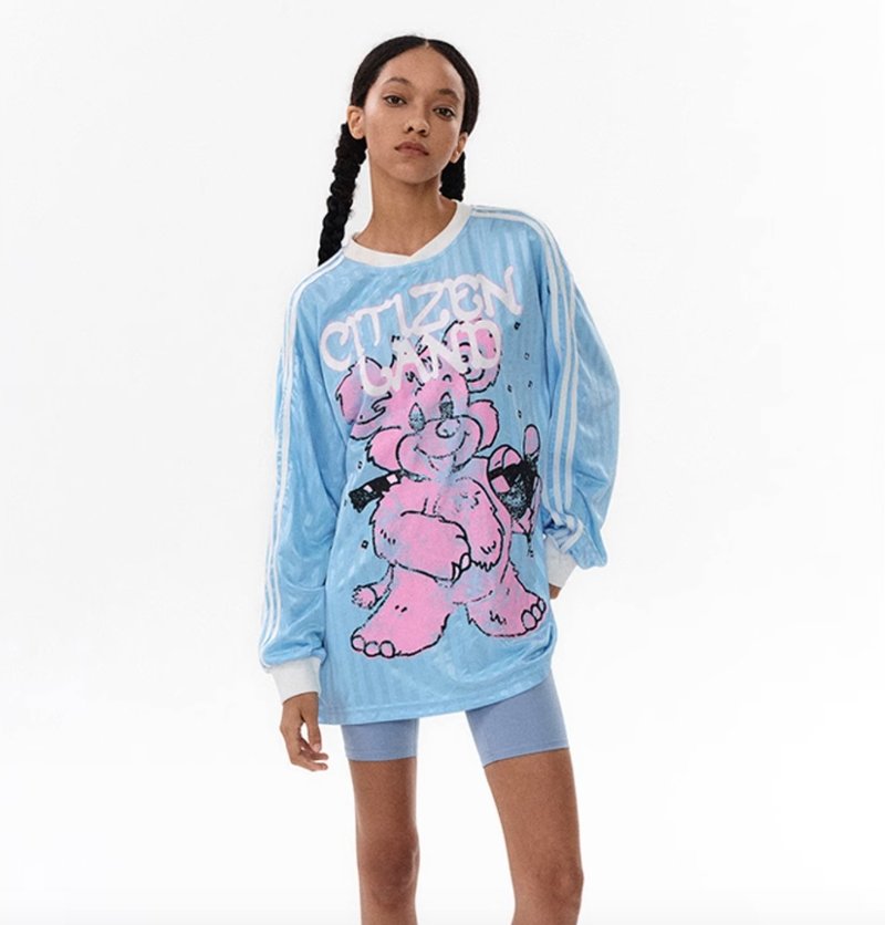 Japanese retro pink and blue contrast jersey American long-sleeved top - เสื้อผู้หญิง - วัสดุอื่นๆ สีน้ำเงิน