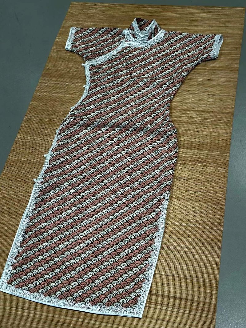 桑蠶絲旗袍典雅立領刺繡雙層 - 旗袍 - 聚酯纖維 粉紅色