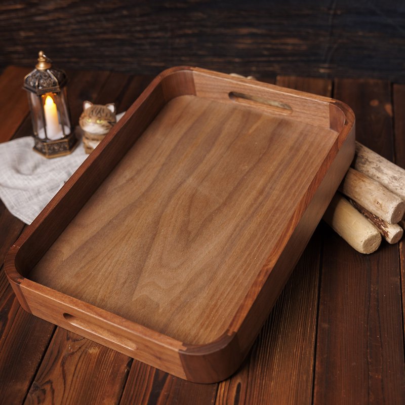 Islandoffer Black walnut rectangular tray with handle wooden houseware (1pc) - จานและถาด - ไม้ สีทอง