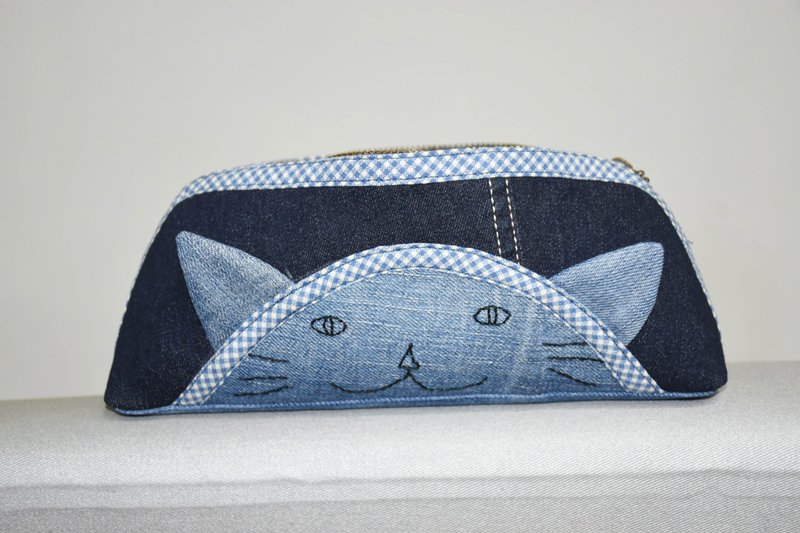 Cat pencil case - กล่องดินสอ/ถุงดินสอ - ผ้าฝ้าย/ผ้าลินิน 