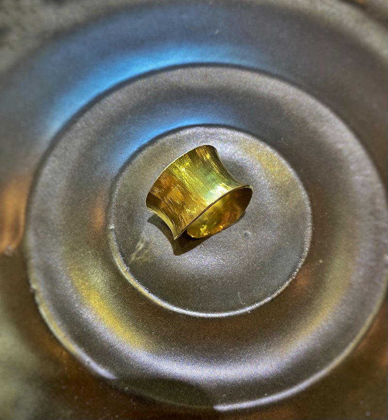 Shu Wen unique style Bronze ring warping experience my style, I decide - งานโลหะ/เครื่องประดับ - ทองแดงทองเหลือง 