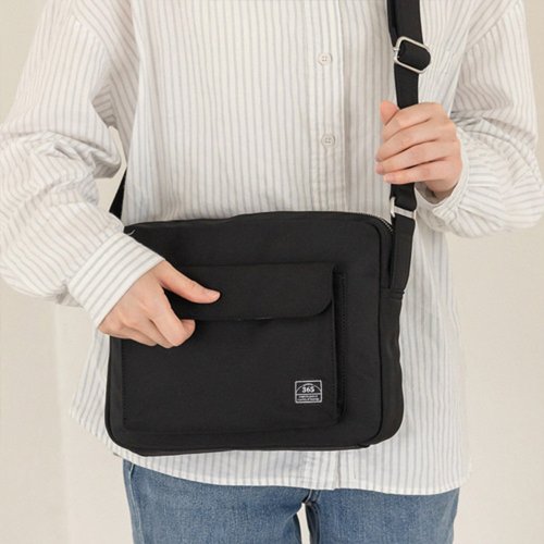 Romane 公式取扱店 365 スリングバック カバン 鞄 韓国人気 楽天市場】RO ROMANE 365 SLING Bag ロマネ ワンショルダー