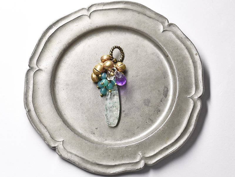 Chrysocolla Quartz, fluffy bells and green agate, amethyst and Herkimer diamond pendant top - Necklaces - Gemstone Green