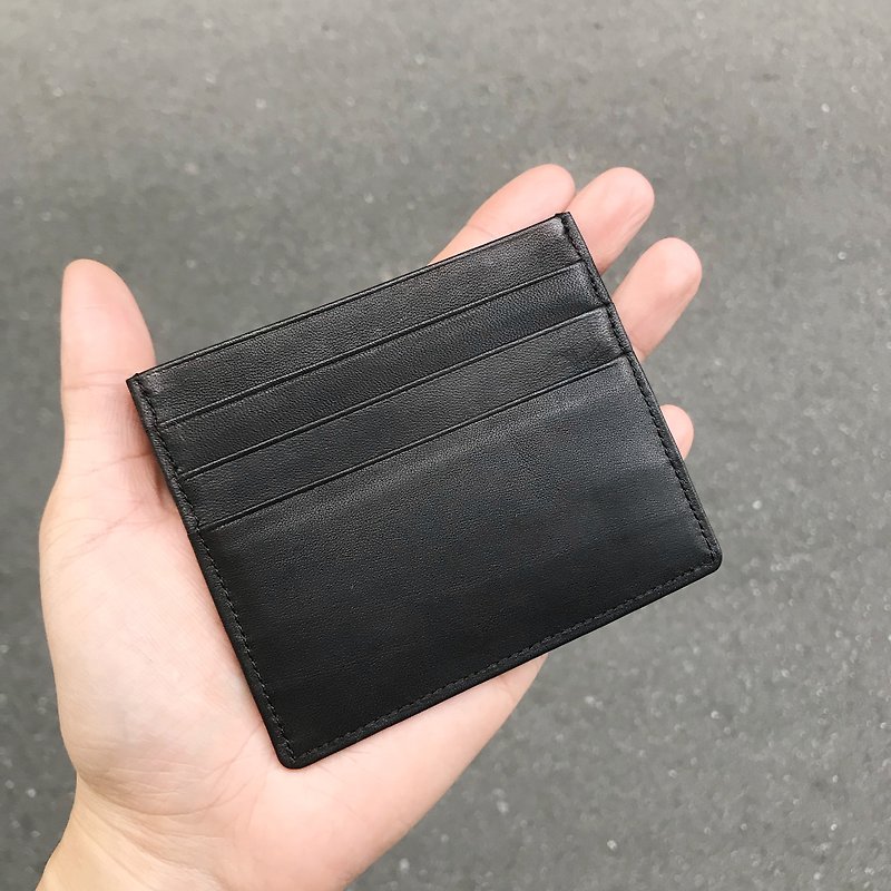 シエナレザーカードホルダー（シンプルな財布としても使えます） - 財布 - 革 ブラック