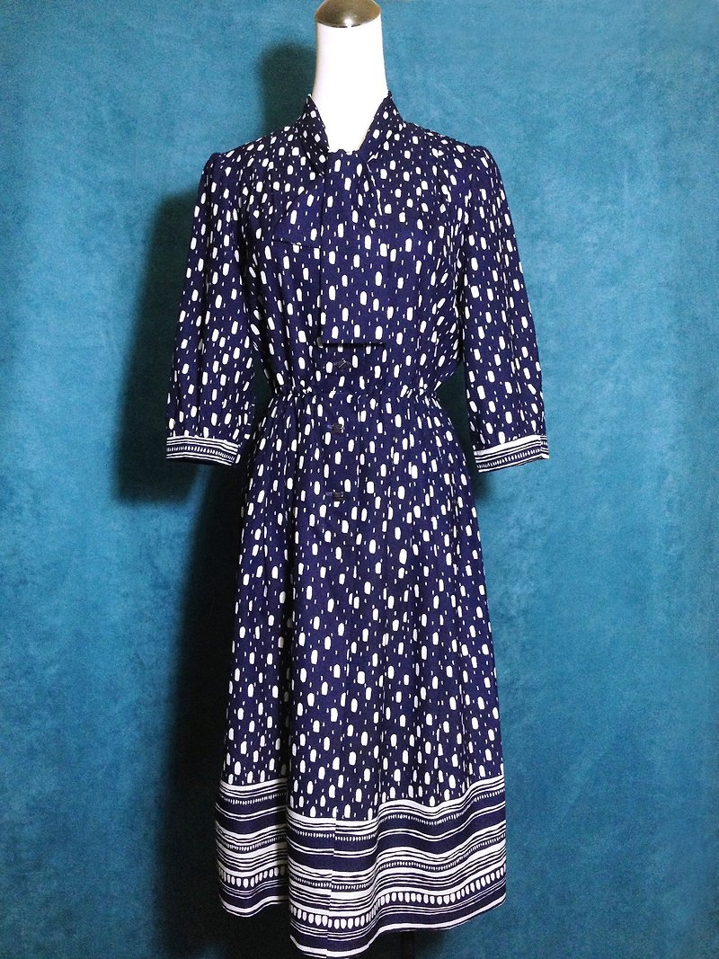 Ping-pong vintage [vintage dress / retro sleeve vintage tie totem long dress] abroad back VINTAGE - One Piece Dresses - Polyester Blue