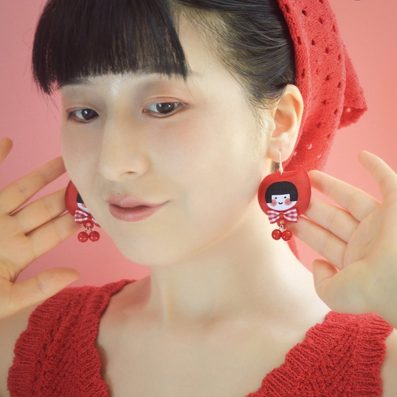 Cute Little Red Riding Hood Earrings Handmade Forest Style Fabric Ear Clip - ต่างหู - เส้นใยสังเคราะห์ สีแดง