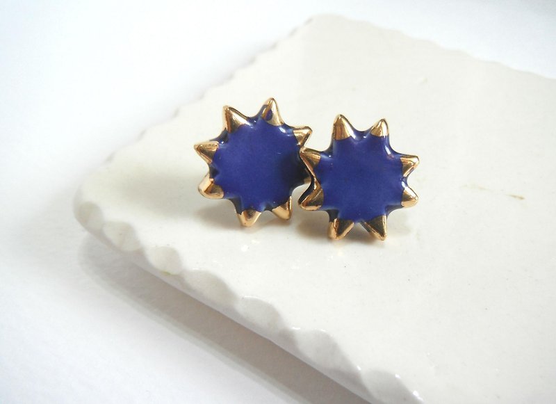 Hoshikuzu no pierce / earring · blue - Earrings & Clip-ons - Pottery Blue