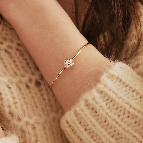 CRéAM 【CReAM】Monica 美國鍍18K金色 美鑽式四爪美鑽女手環