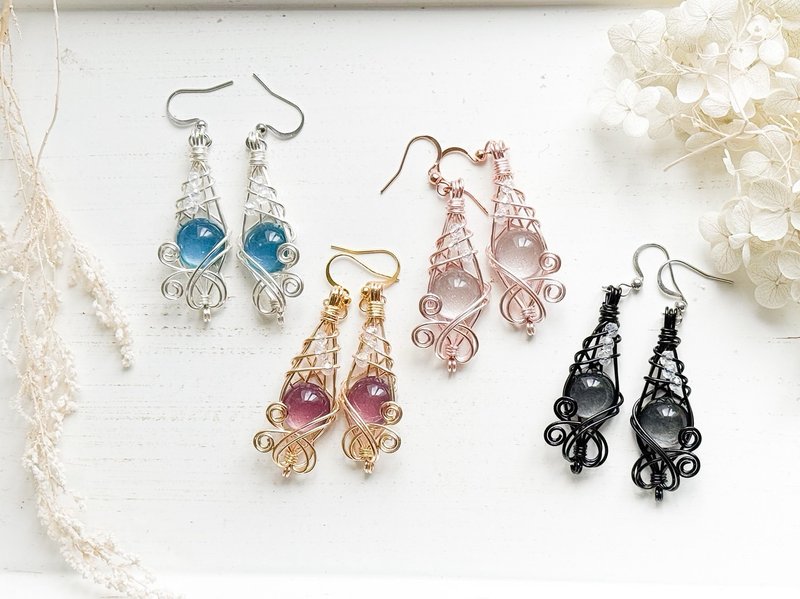 天使の琴　ゴールド - ピアス・イヤリング - その他の素材 ゴールド