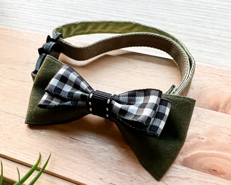 Preppy style dark green bow pet collar - Collars & Leashes - Cotton & Hemp 