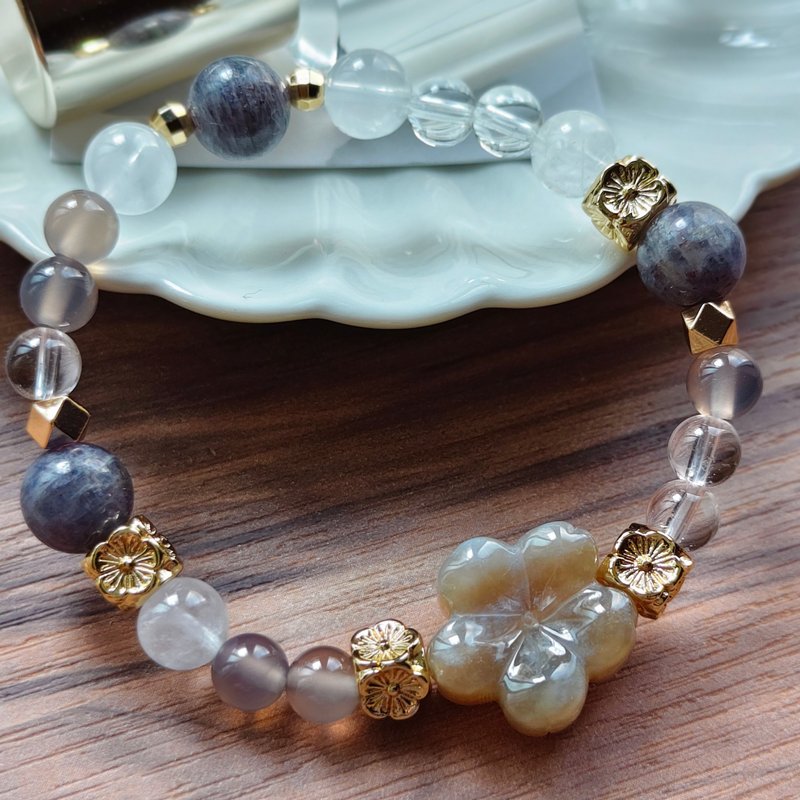 【珊瑚玉櫻花水晶手鏈】生命靈數|平安建康|招財淨化|自律 - 手鍊/手環 - 水晶 灰色