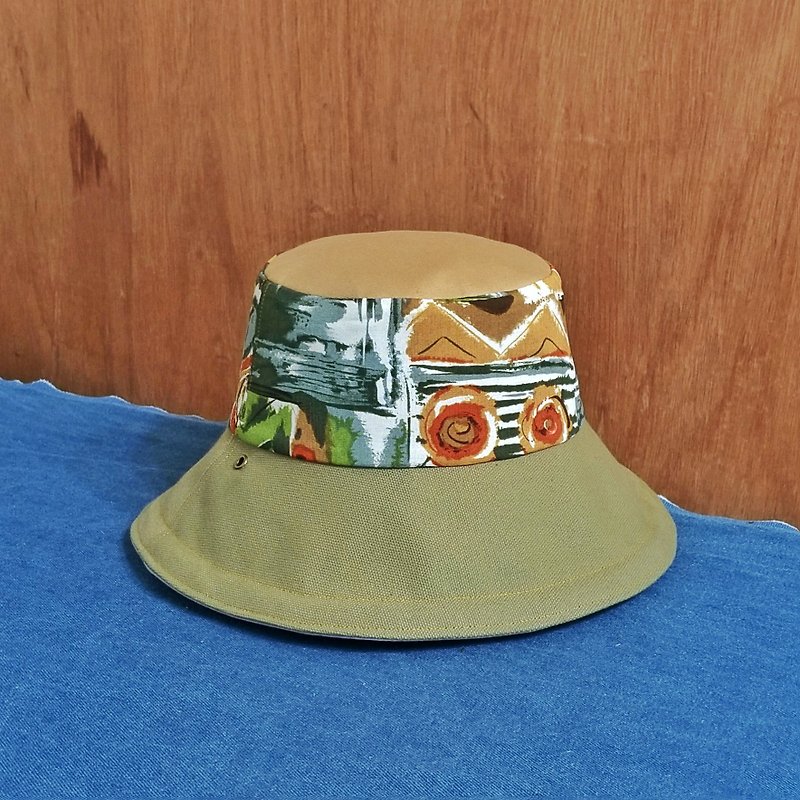 Handmade double-sided bucket hat - หมวก - ผ้าฝ้าย/ผ้าลินิน สีเขียว