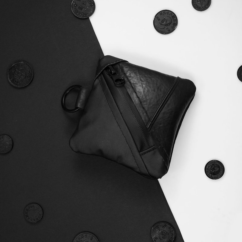 Double Team Coin Pouch (Black) - กระเป๋าใส่เหรียญ - วัสดุอื่นๆ สีดำ