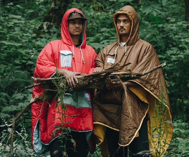 Poler Vancouver Canucks Reversible Camp Poncho