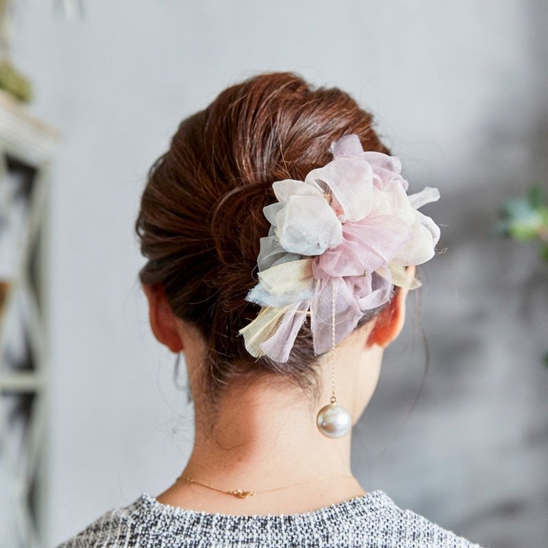 Blooming braided hair clip | Cosmos - เครื่องประดับผม - เส้นใยสังเคราะห์ สึชมพู