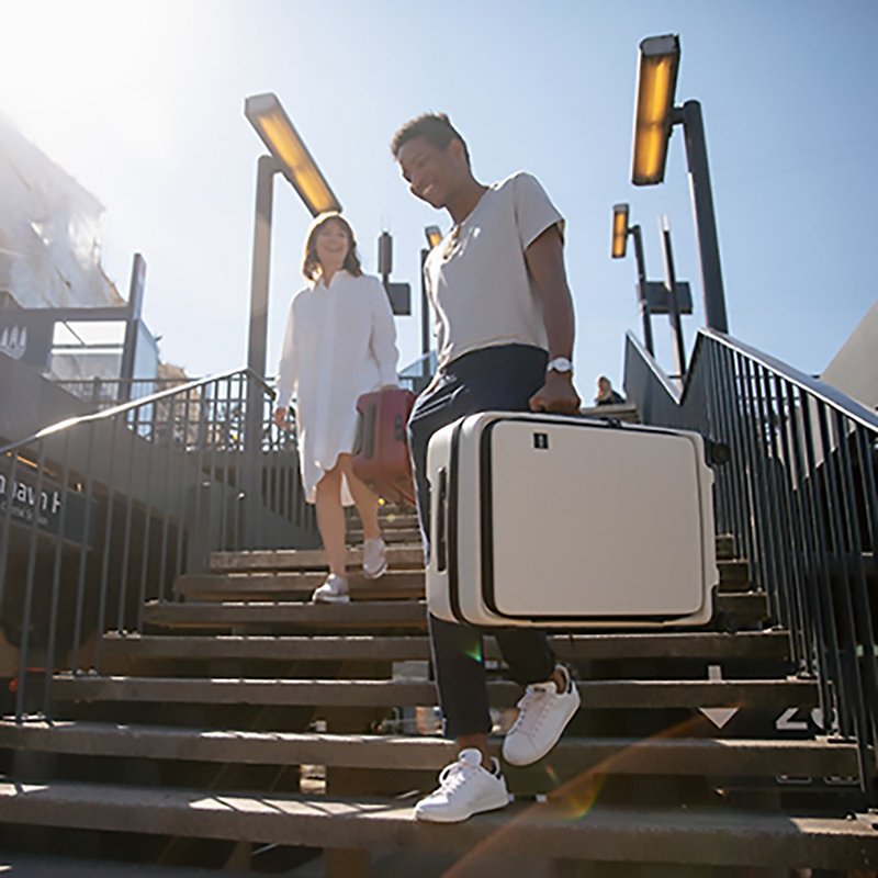 塑膠 行李箱/旅行袋 白色 - 【預購】【LOJEL】CUBO 26吋 前開式可擴充防盜拉鍊行李箱 象牙白