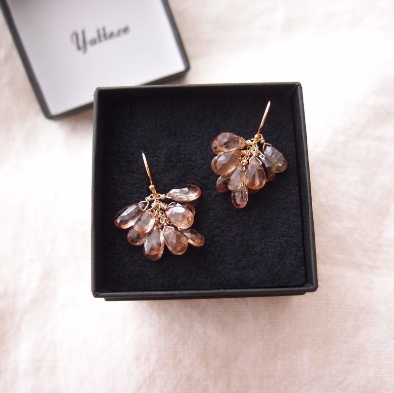 Andalusite Earrings light【K14gf】アンダリュサイトのふさふさピアス - 耳環/耳夾/耳骨夾 - 寶石 咖啡色