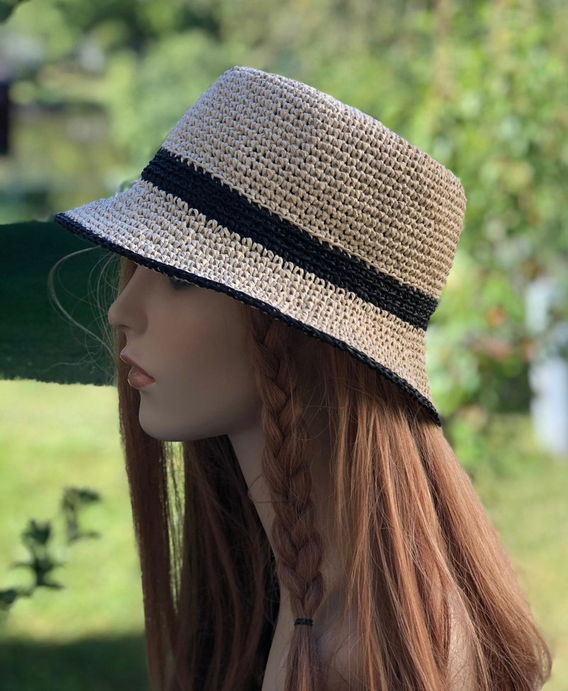 Hand-woven / beach hat / raffia straw hat  編織草帽 復古草帽 - หมวก - กระดาษ หลากหลายสี