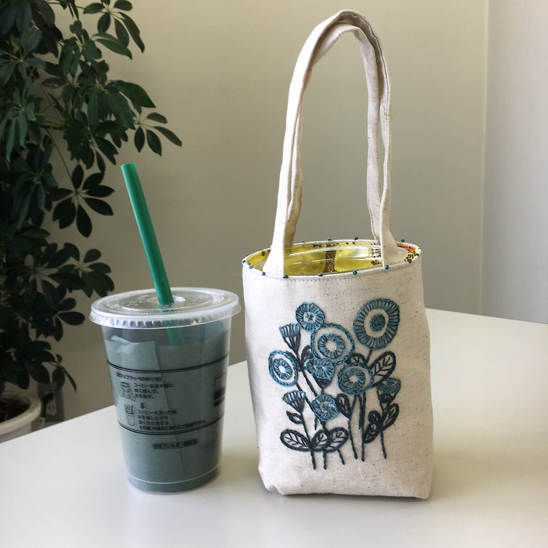 Cafe bag Small flower round - กระเป๋าถือ - ผ้าฝ้าย/ผ้าลินิน ขาว