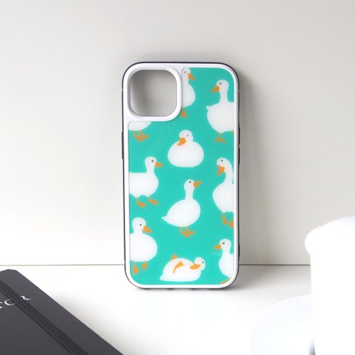 強化ガラスiPhoneケース】のん気なアヒル達 - ショップ Wach